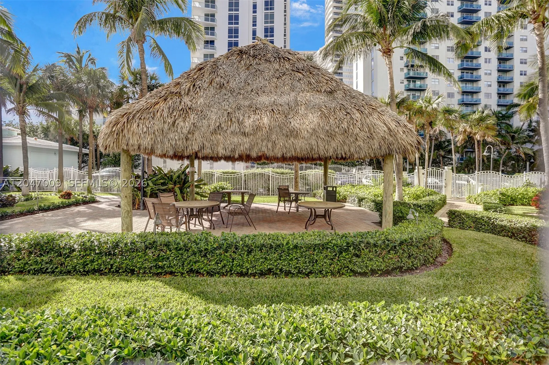 3901 S Ocean Drive Hollywood FL 33019