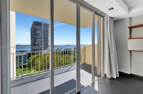 11111 Biscayne Boulevard Miami FL 33181