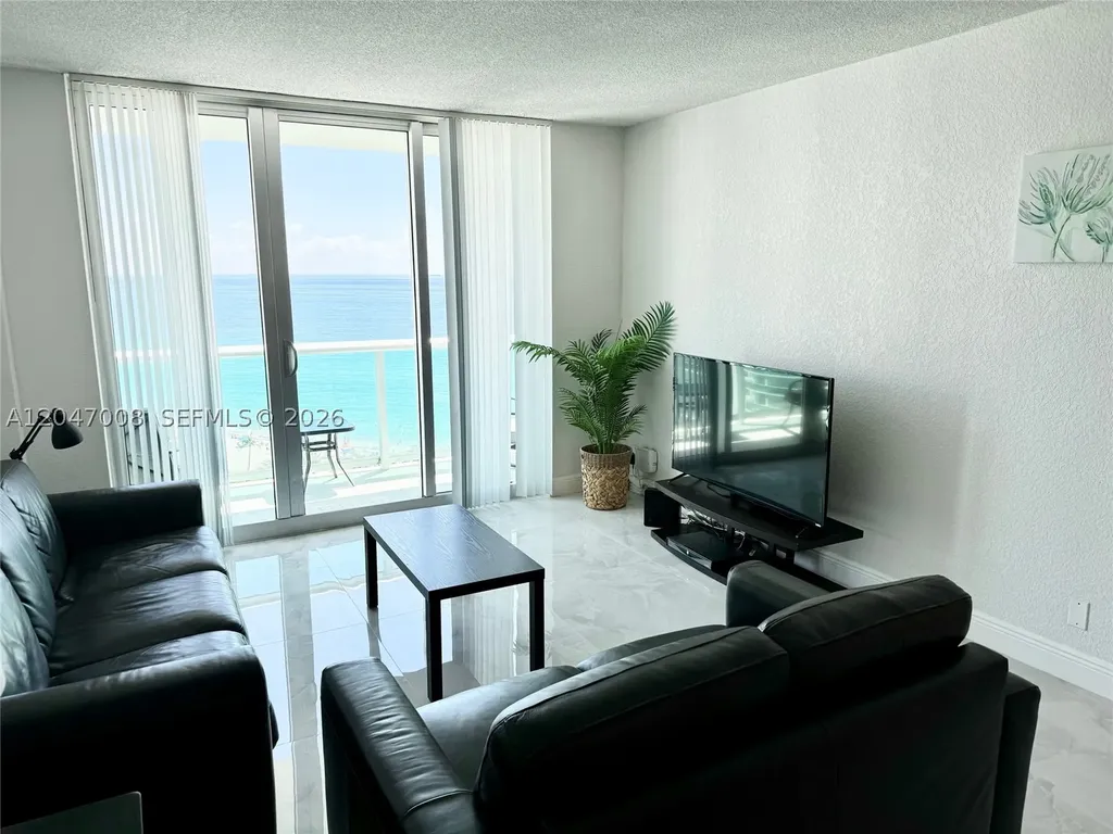 3901 S Ocean Drive Hollywood FL 33019
