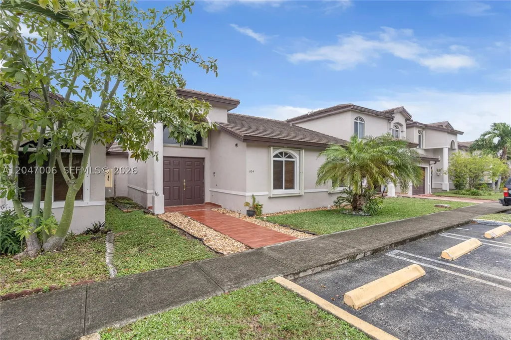 8433 NW 189th Street Hialeah FL 33015