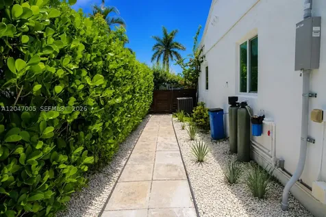 41 NW 109th Street Miami Shores FL 33168