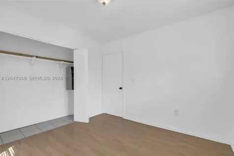 2809 SW 23rd Terrace Miami FL 33145