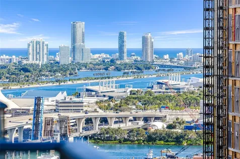 11 NE 6th Street Miami FL 33132