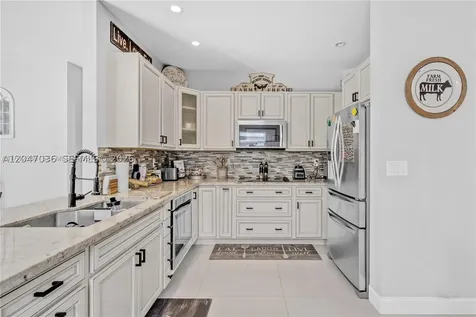 15877 SW 61st Way Miami FL 33193