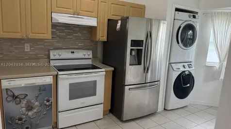 1271 SE 27th Street Homestead FL 33035