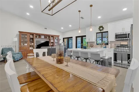 1275 SW 140th Place Miami FL 33184