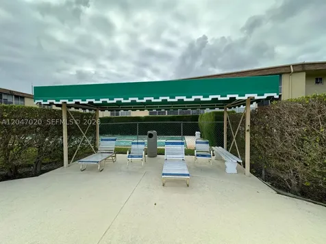 500 W Village Green Circle W Palm Springs FL 33461