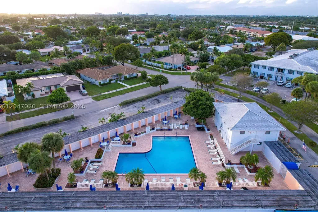2201 NE 66th Street Fort Lauderdale FL 33308