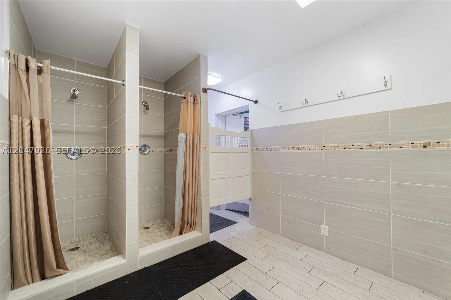 2201 NE 66th Street Fort Lauderdale FL 33308