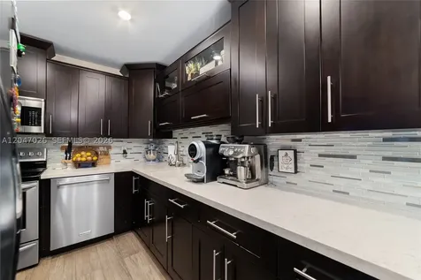 2201 NE 66th Street Fort Lauderdale FL 33308
