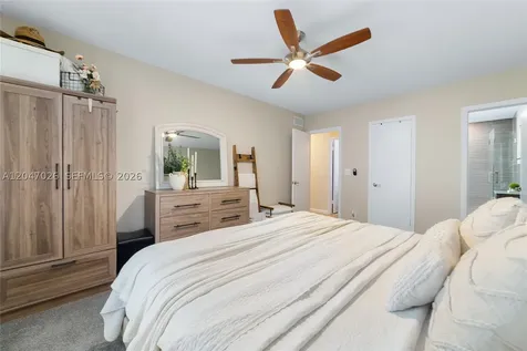 2201 NE 66th Street Fort Lauderdale FL 33308