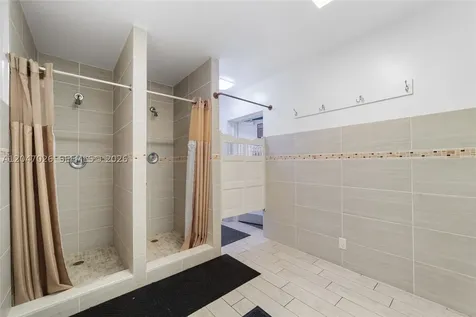2201 NE 66th Street Fort Lauderdale FL 33308