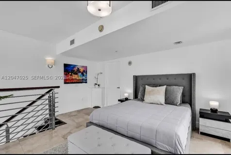 41 SE 5th Street Miami FL 33131