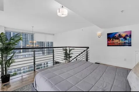 41 SE 5th Street Miami FL 33131