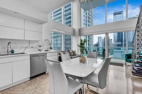41 SE 5th Street Miami FL 33131