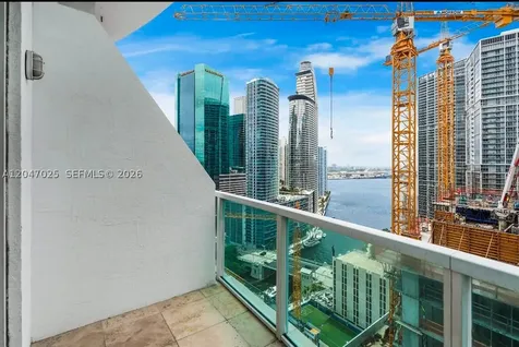 41 SE 5th Street Miami FL 33131