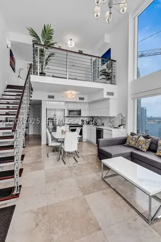 41 SE 5th Street Miami FL 33131