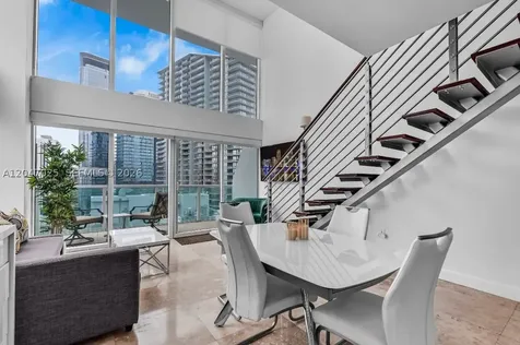 41 SE 5th Street Miami FL 33131