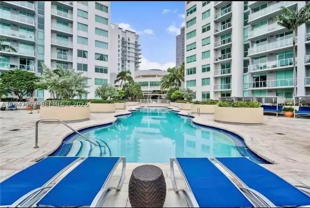 244 Biscayne Boulevard Miami FL 33132