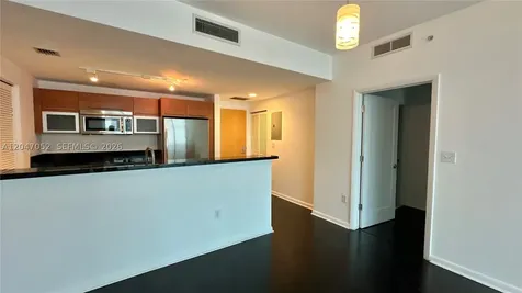 244 Biscayne Boulevard Miami FL 33132