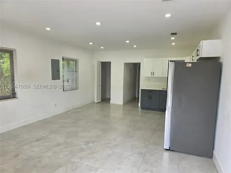 1102 NW 103rd Street Miami FL 33150