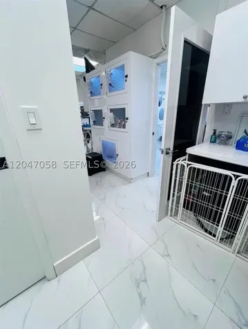 8981 SW 40th Street Miami FL 33165
