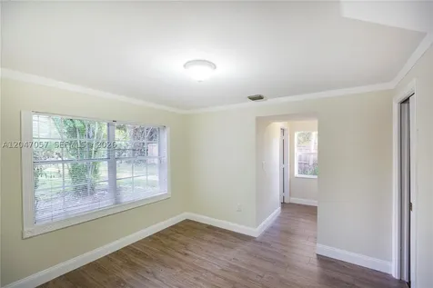 5451 SW 80th Street Miami FL 33143
