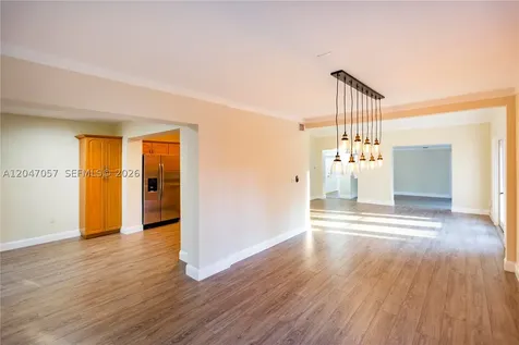 5451 SW 80th Street Miami FL 33143