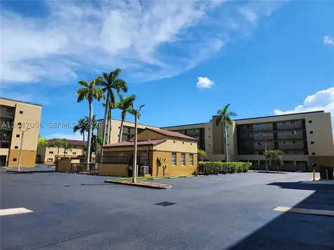14901 SW 82nd Terrace Miami FL 33193