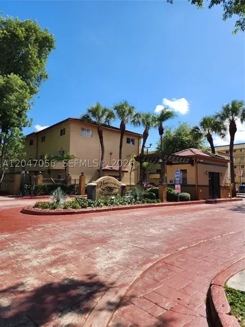 14901 SW 82nd Terrace Miami FL 33193