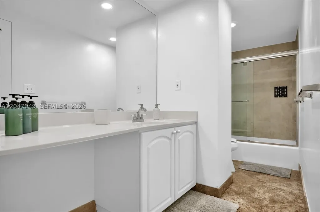 4001 S Ocean Drive Hollywood FL 33019