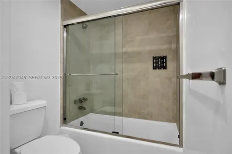 4001 S Ocean Drive Hollywood FL 33019
