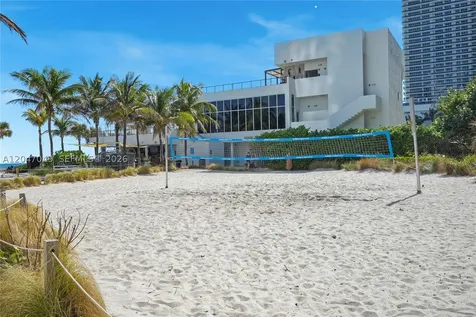 4001 S Ocean Drive Hollywood FL 33019