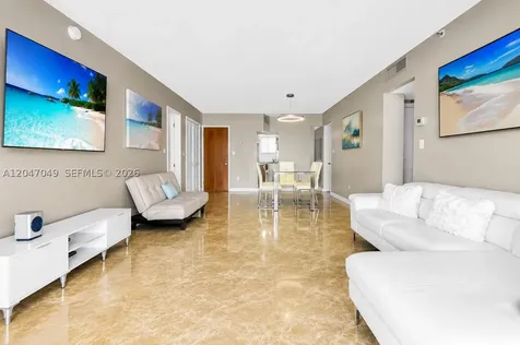 4001 S Ocean Drive Hollywood FL 33019