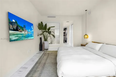 700 NE 26th Terrace Miami FL 33137