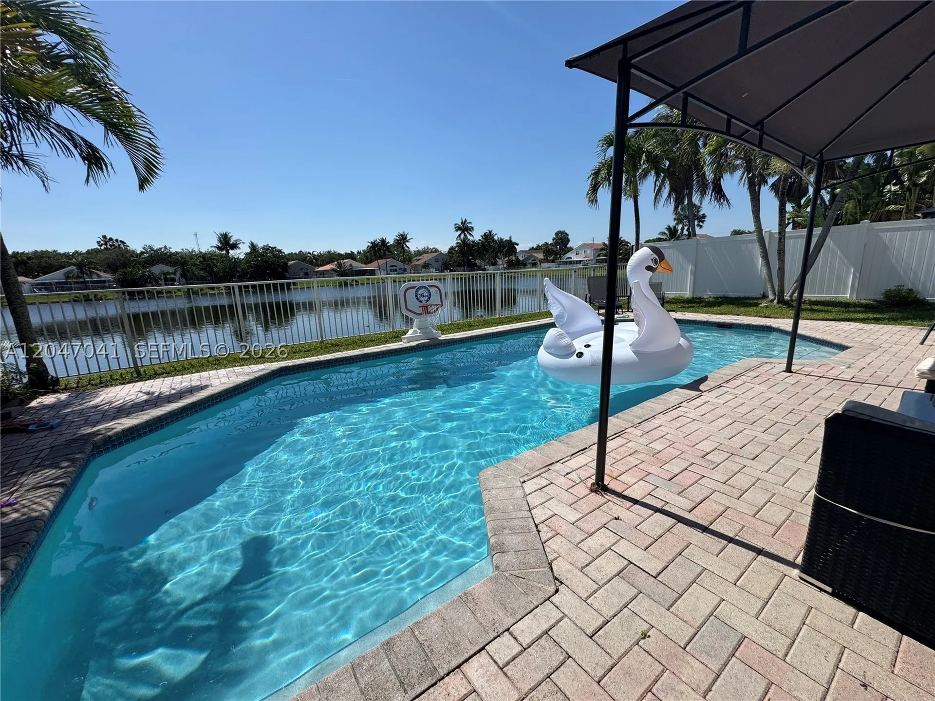 4943 SW 33rd Way Hollywood FL 33312