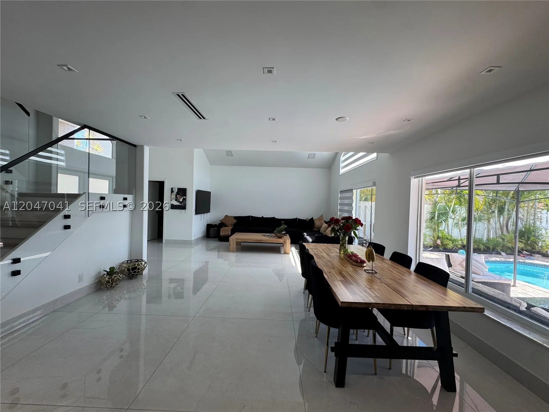4943 SW 33rd Way Hollywood FL 33312