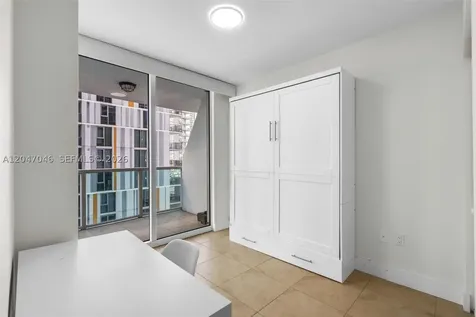 41 SE 5th Street Miami FL 33131
