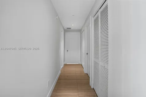 2960 NE 207th Street Aventura FL 33180