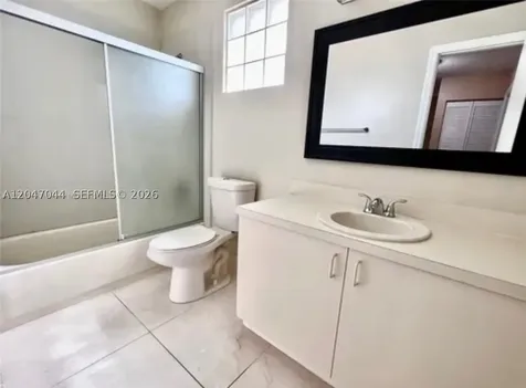 8291 SW 44th Place Davie FL 33328