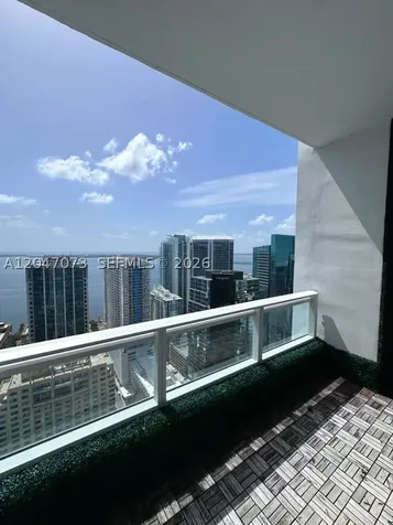 Miami FL 33131