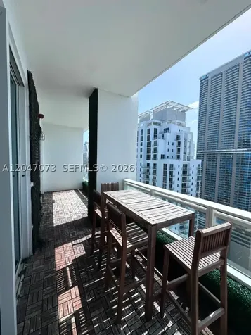 Miami FL 33131