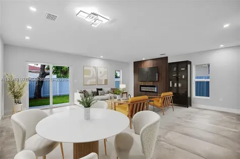 3431 SW 16th Terrace Miami FL 33145