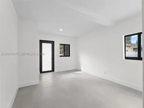 610 NE 164th Terrace Miami FL 33162