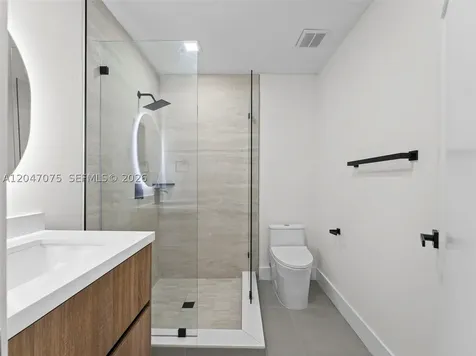 610 NE 164th Terrace Miami FL 33162