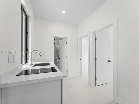 610 NE 164th Terrace Miami FL 33162