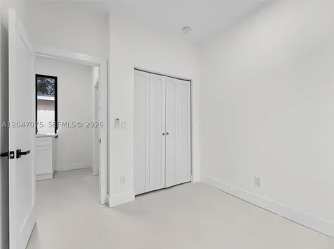 610 NE 164th Terrace Miami FL 33162