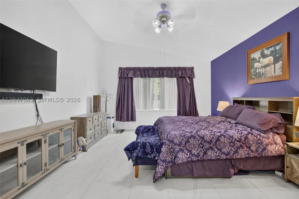21209 Via Ventura Boca Raton FL 33433