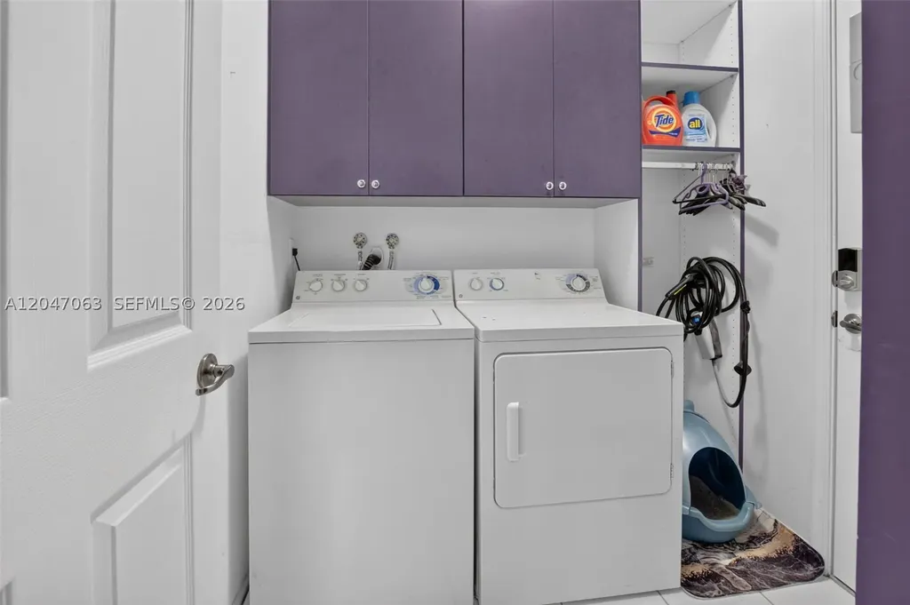 21209 Via Ventura Boca Raton FL 33433
