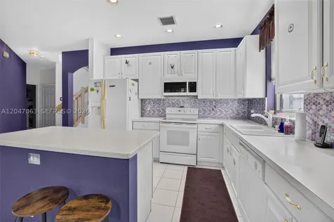 21209 Via Ventura Boca Raton FL 33433
